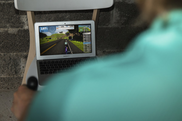 Laura Wood on Zwift