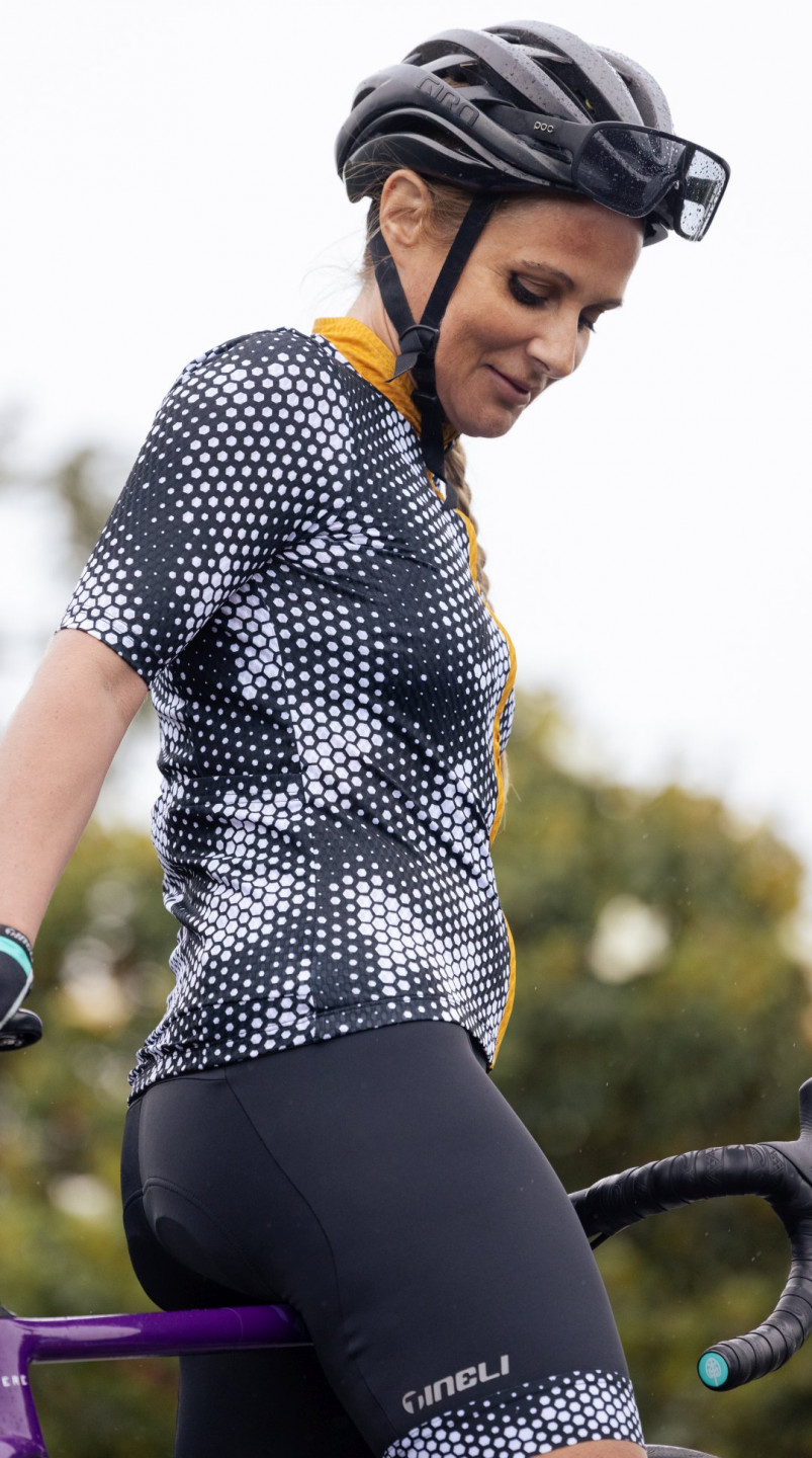 poc women's bib shorts