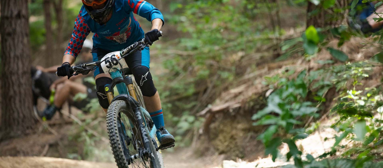 Tineli Sponsorship Ambassador Jessica Harvey Loui Harvey Blog Post What to know about Enduro Cablebay2 min